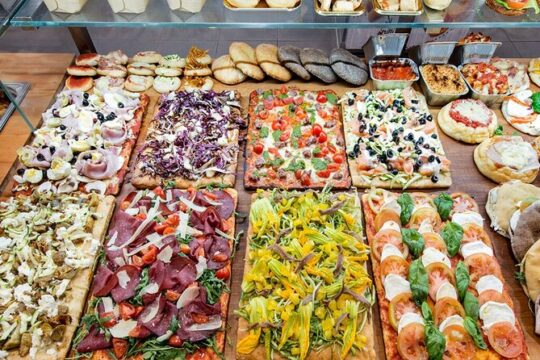Steet food tour in the Shadow of the Colosseum