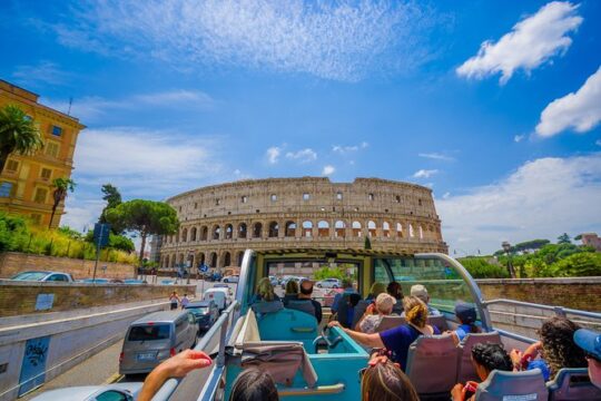 Rome Sightseeing Hop-on Hop-off Bus+ Colosseum/Ancient Rome Tour