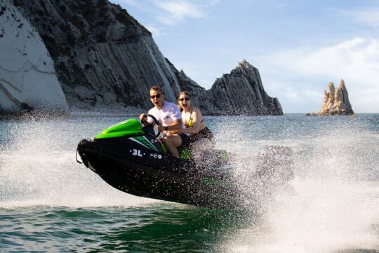 Jet Ski Rental Without License in the Riviera del Conero