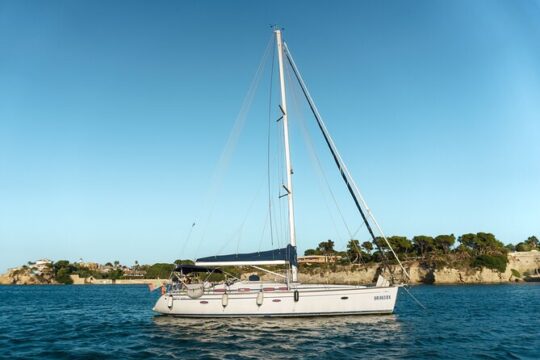 Syracuse: Half day sailing experience