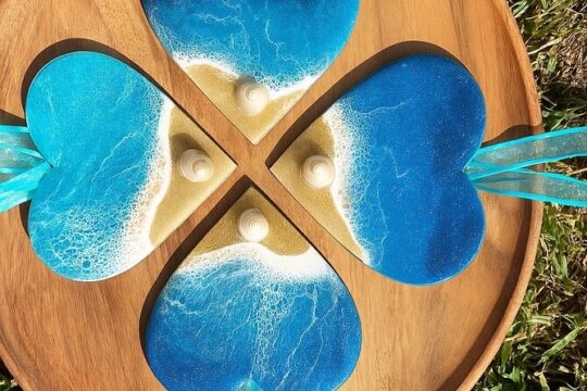 Make Your Own Souvenir: Maui Ornament Art Experience