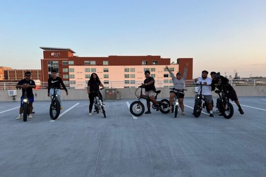 1-Hour Wilmington E-Bike Express and Sunset Ride