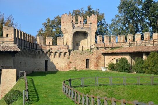 Gradara Walking Wine Tasting Tour