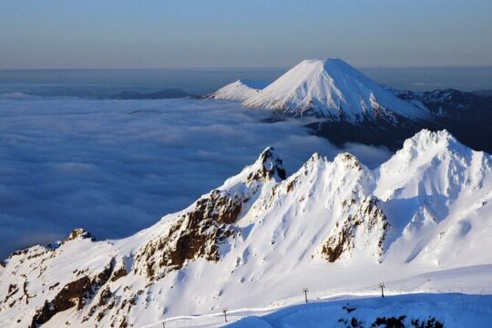 Tongariro Snow Mountain Ruapehu Whakapapa Day Tour from Auckland