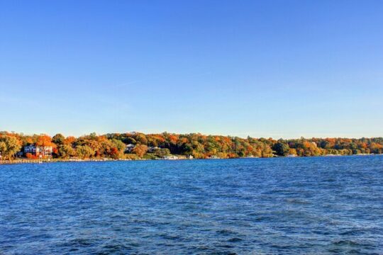 Lake Geneva, Anderson Japanese Gardens 1 Day Tour From Chicago