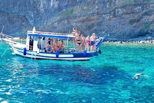 Private Gozzo Pantelleria Tour with Instructor and Lunch