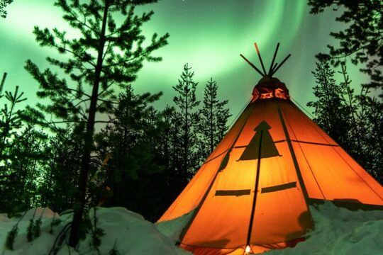 No Limits Aurora Hunt Northern Lights
