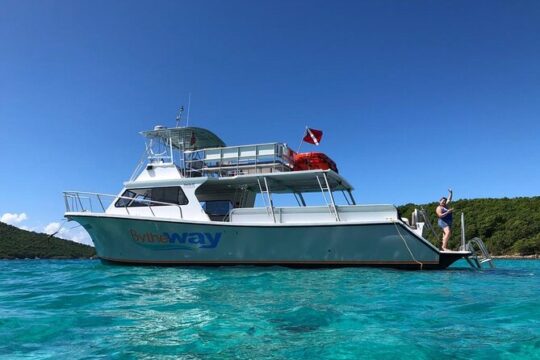 Culebra Power Boat Snorkeling & Beach Tour With Transportation