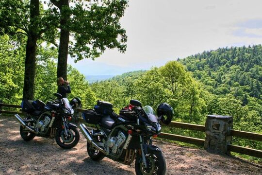 Asheville Tail of the Dragon and Cherohala Skyway Weekend Tour